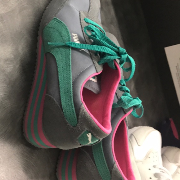 Old School Pumas - Picture 5 of 12